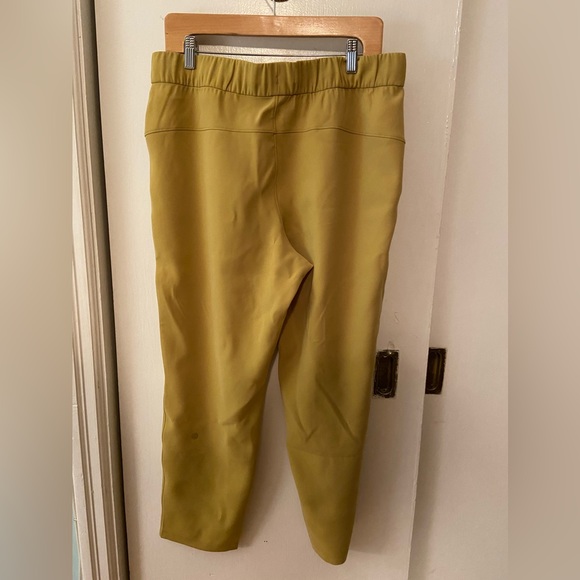 Lululemon Joggers - Picture 2 of 4